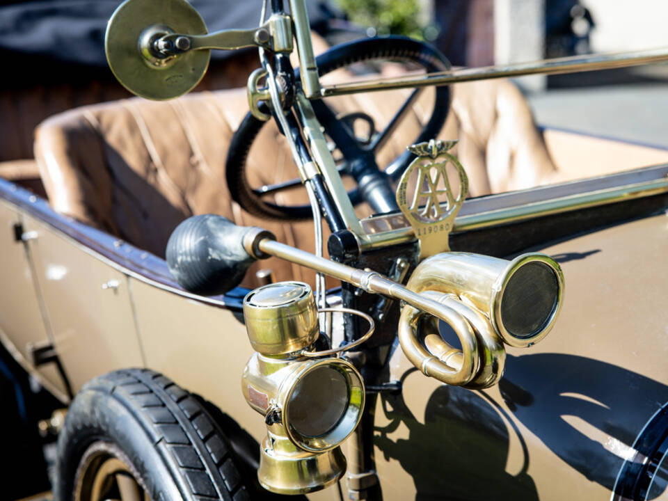 Image 33/50 of Sunbeam 12&#x2F;16 HP (1913)