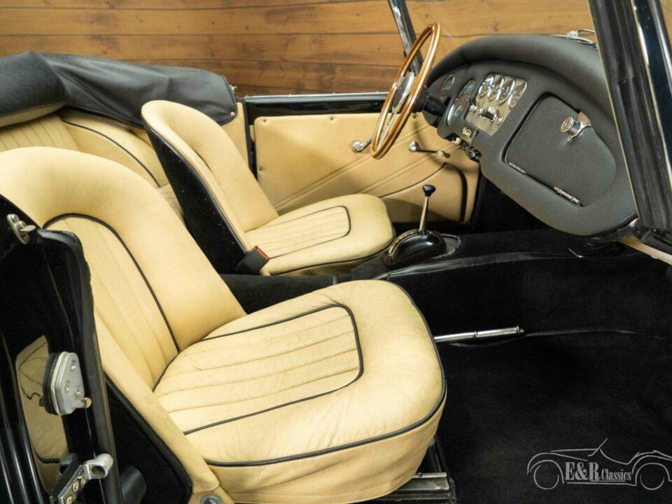 Bild 8/19 von Daimler SP 250 (1961)