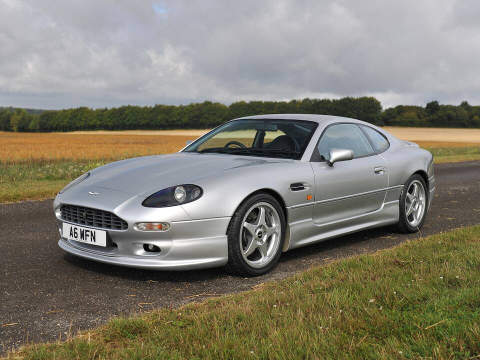 Immagine 1/33 di Aston Martin DB 7 (1999)