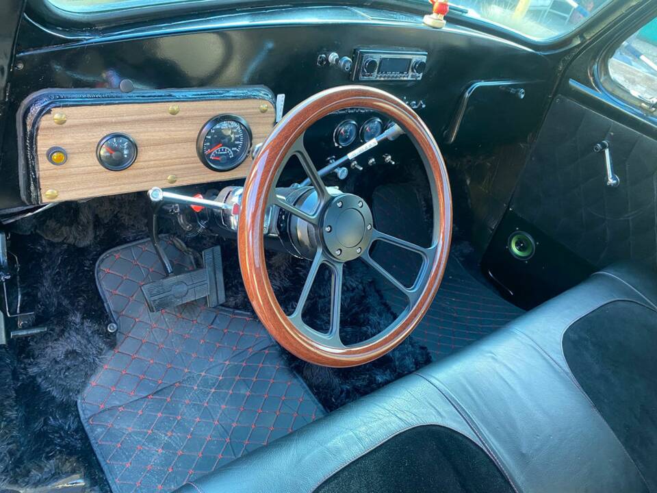 Obraz 2/8 pojazdu Studebaker V8 DeLuxe (1959)