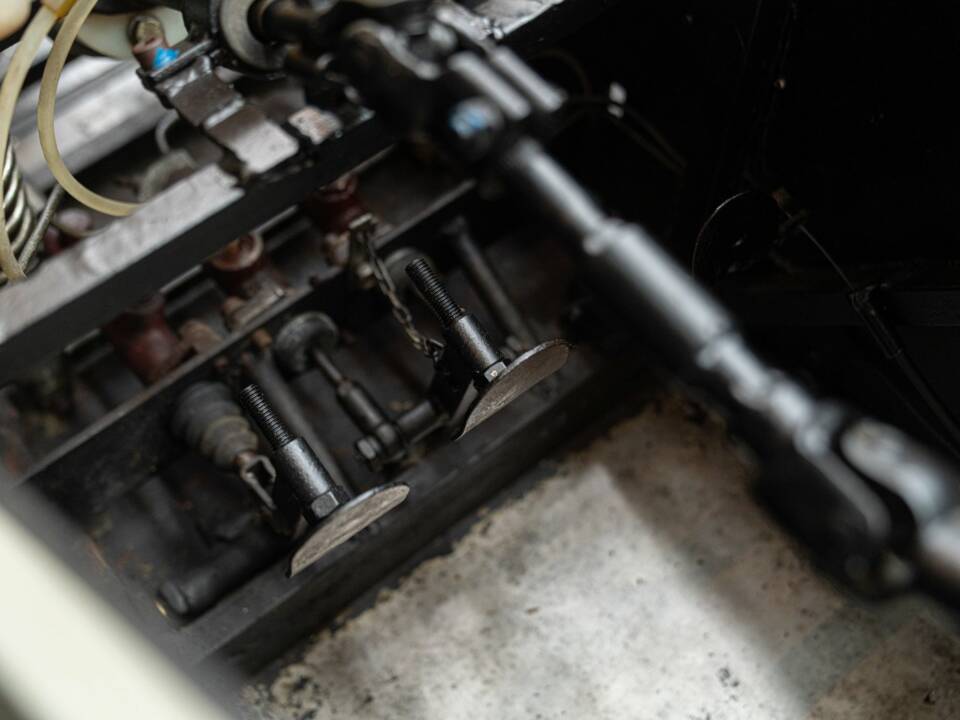Image 43/50 of Alfa Romeo Formula Alfa Boxer (1987)