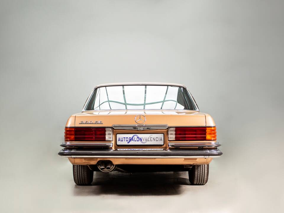 Bild 7/30 von Mercedes-Benz 350 SE (1976)