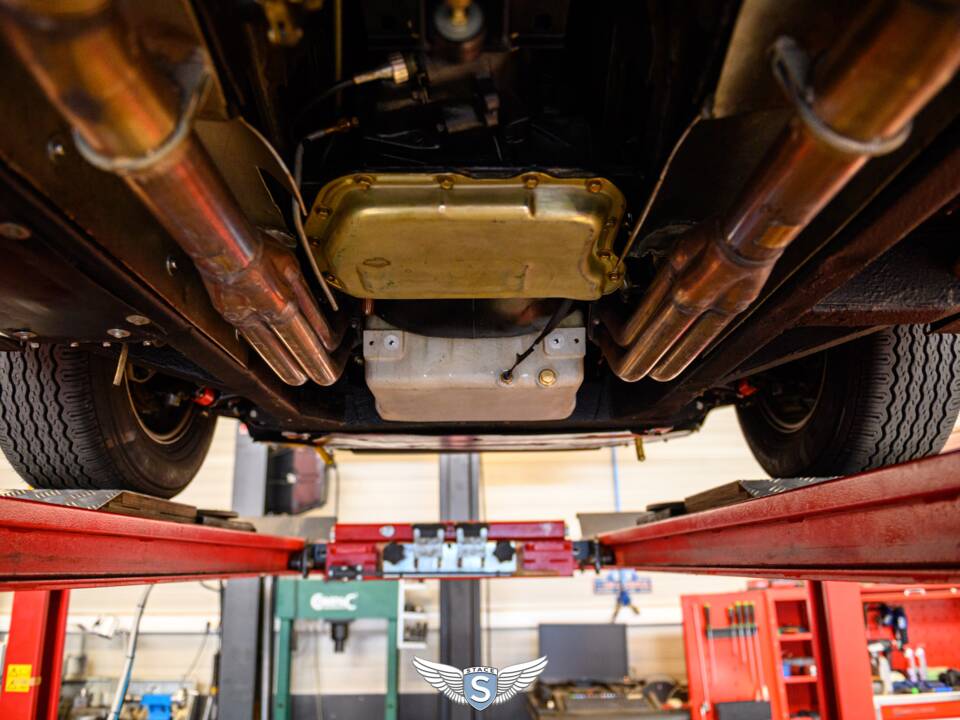 Bild 12/73 von Aston Martin V8 EFi Volante (1987)