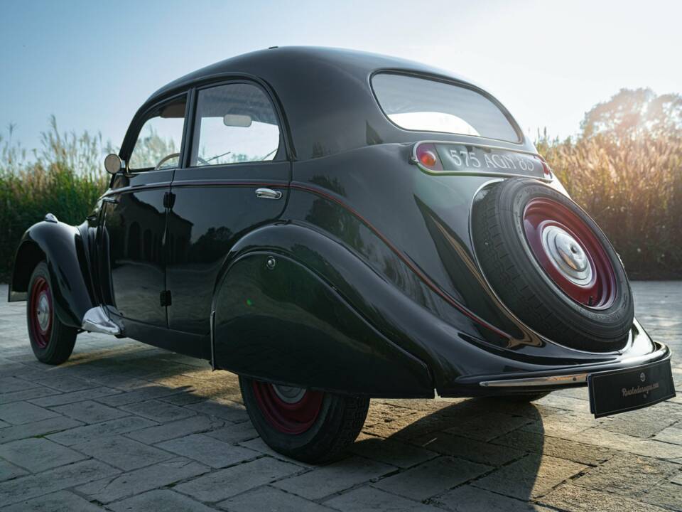 Immagine 14/50 di Peugeot 202 (1949)