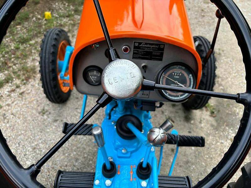 Bild 6/7 von Lamborghini 1R (1967)