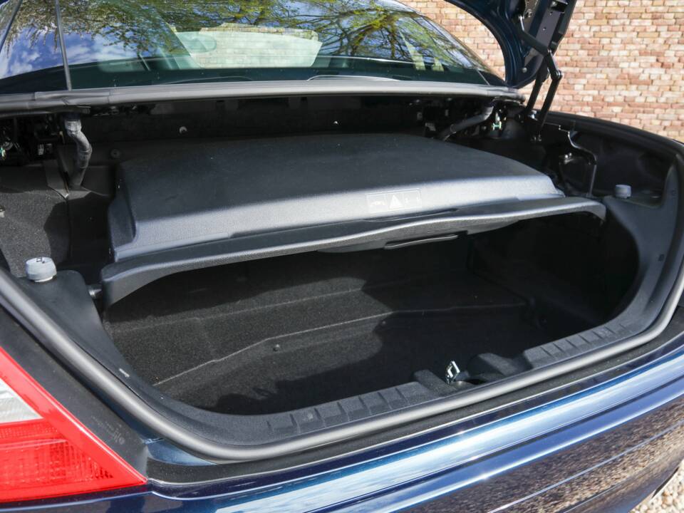 Bild 25/50 von Mercedes-Benz SLK 280 (2005)