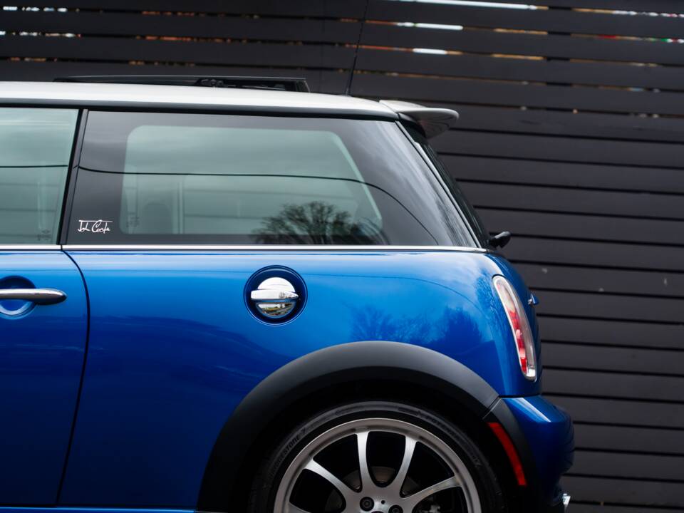 Bild 10/65 von Mini Cooper S JCW (2005)