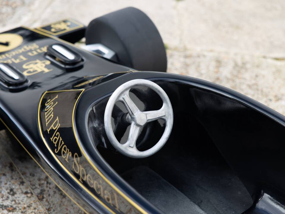 Imagen 19/20 de Lotus JPS 78 (1900)