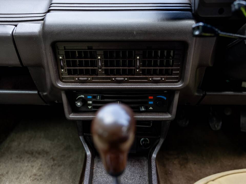 Bild 9/48 von Alfa Romeo Giulietta 2.0 (1981)