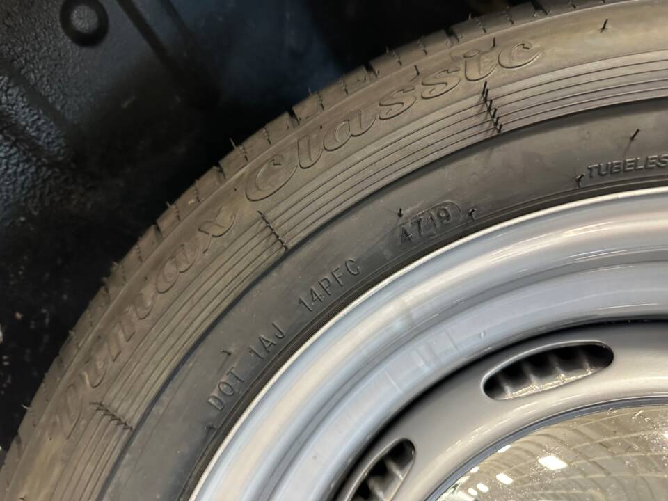 Image 3/101 of Porsche 356 B 1600 (1963)