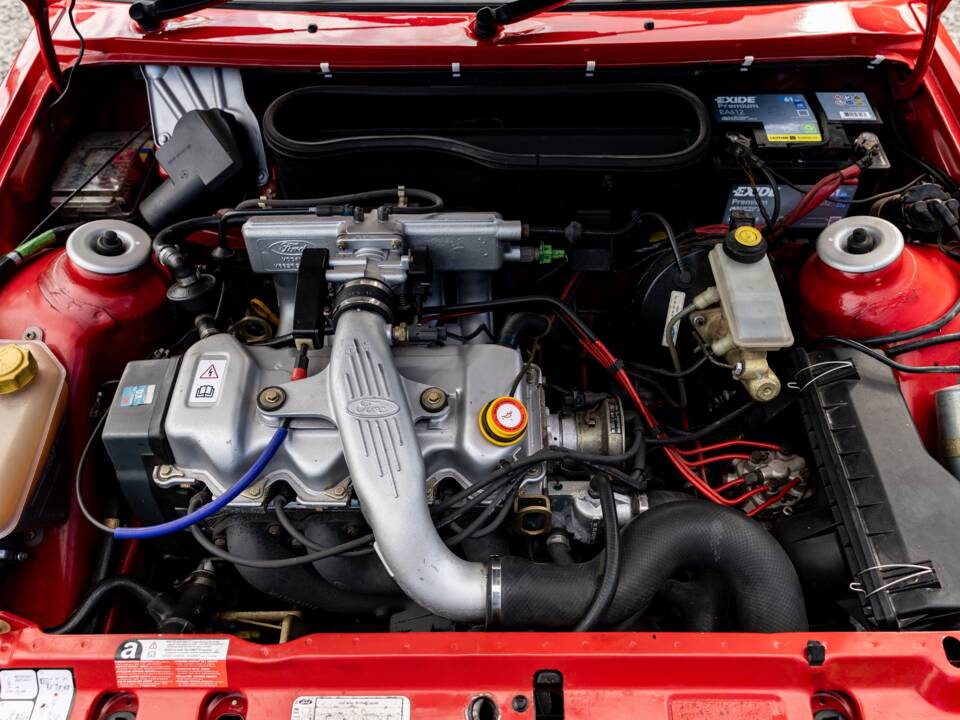 Afbeelding 5/45 van Ford Escort turbo RS (1990)