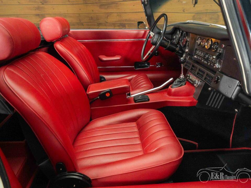 Afbeelding 8/19 van Jaguar E-Type V12 (1974)