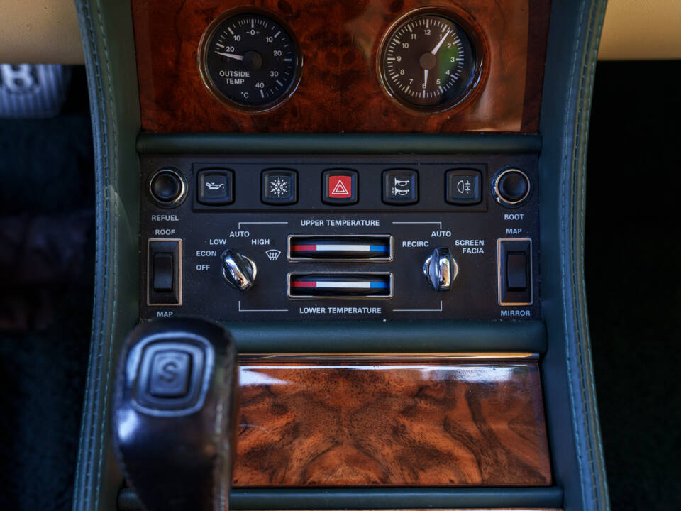 Afbeelding 17/26 van Bentley Continental R (1994)