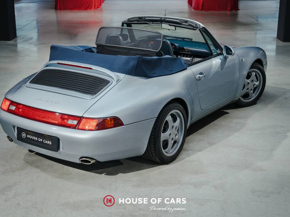 Image 7/25 de Porsche 911 Carrera 4 (1995)
