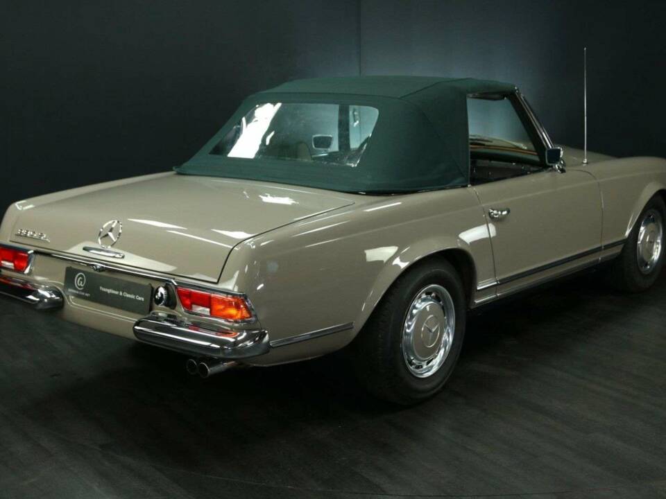 Image 33/50 de Mercedes-Benz 280 SL (1970)