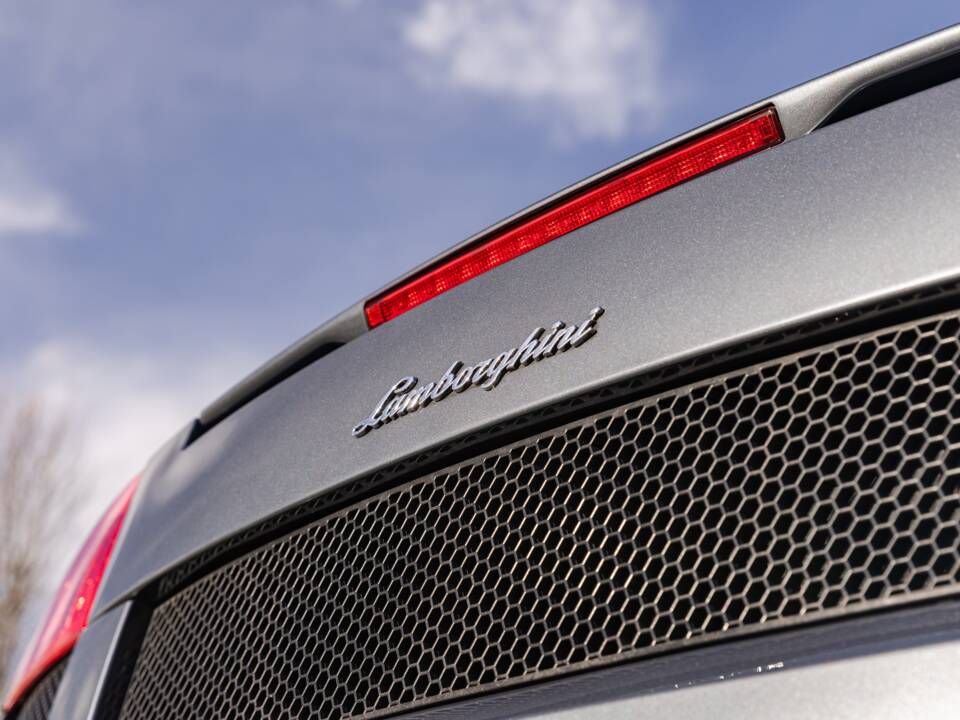 Immagine 44/49 di Lamborghini Gallardo Spyder (2007)
