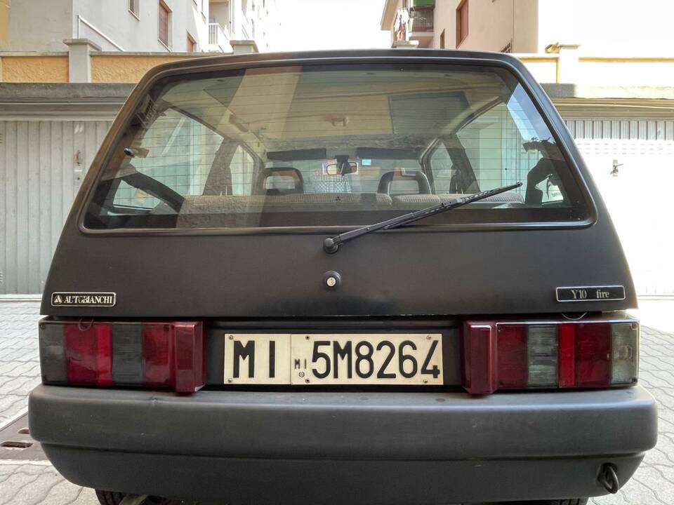 Image 3/8 of Autobianchi Y10 4WD (1989)