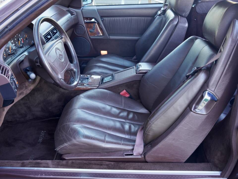 Imagen 29/50 de Mercedes-Benz 300 SL (1993)