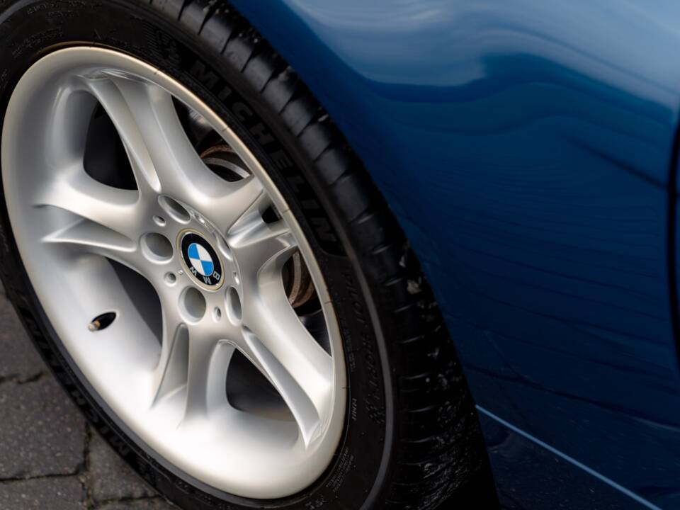 Afbeelding 46/77 van BMW Z8 (2001)