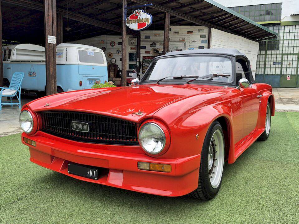 Immagine 60/81 di Triumph TR 6 (1973)
