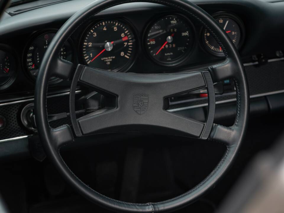 Image 26/48 of Porsche 911 2.2 T (1971)