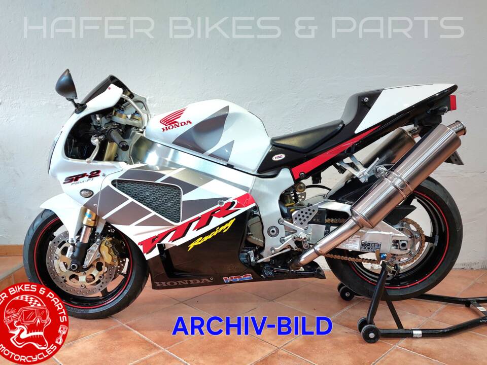 Bild 3/6 von Honda VTR 1000 SP2 (2003)