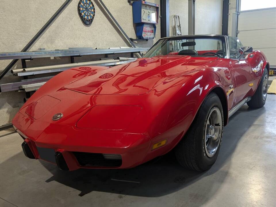 Image 3/8 of Chevrolet Corvette Stingray (1975)