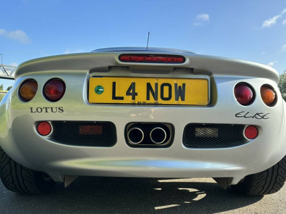 Image 8/83 of Lotus Elise Sport 135 (1999)