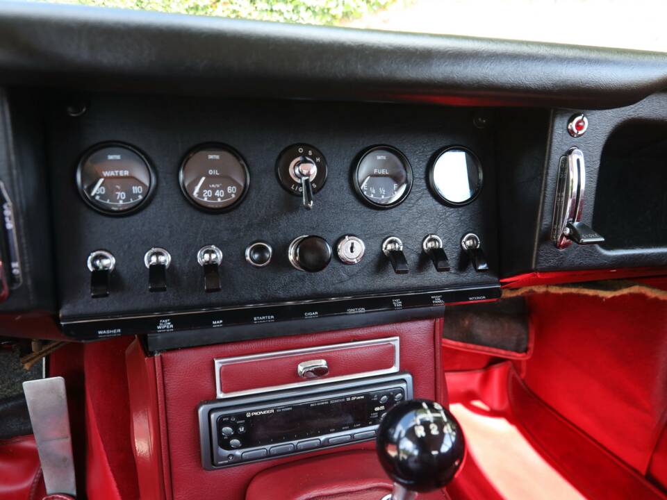 Imagen 14/50 de Jaguar E-Type 4.2 (1964)