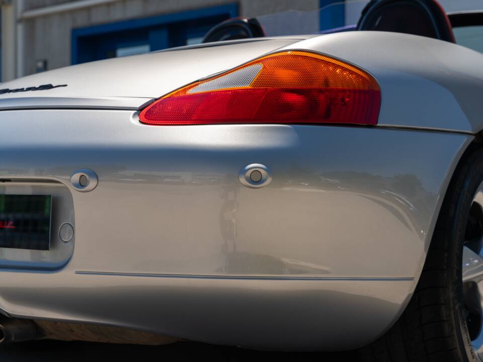 Image 34/73 of Porsche Boxster (2001)