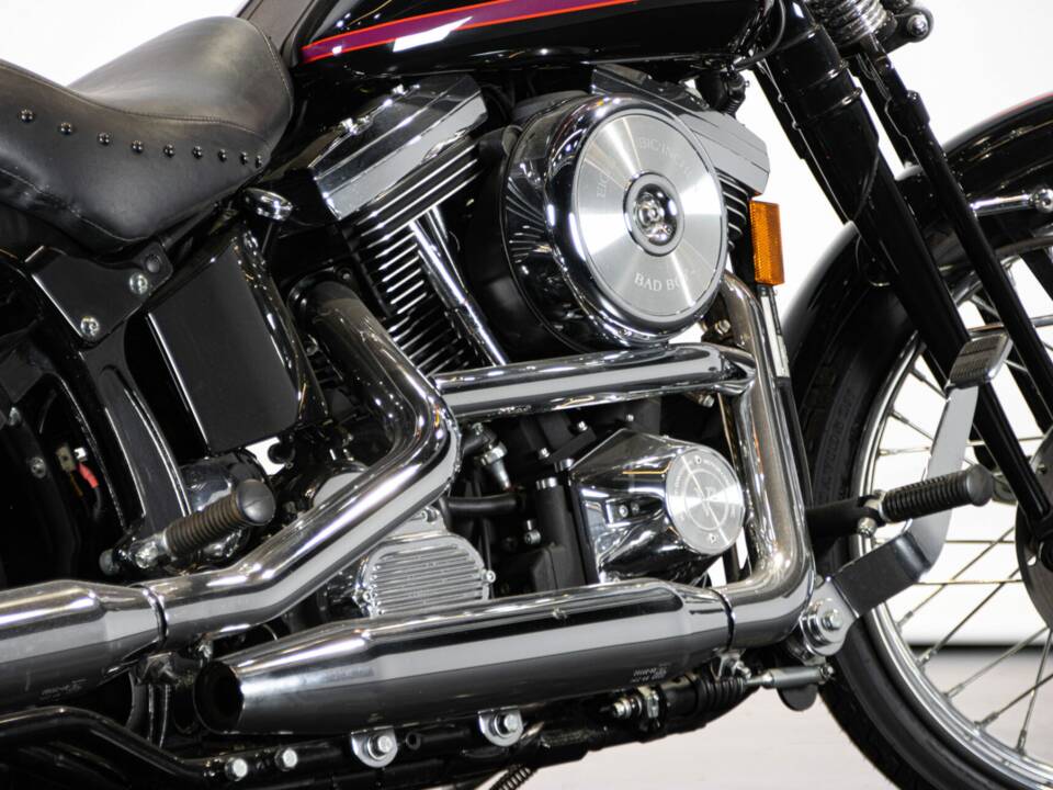 Immagine 27/50 di Harley-Davidson Bad Boy Softail (1996)