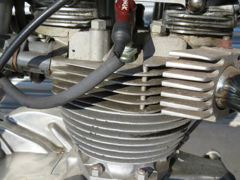 Image 23/45 of Norton Triton 650 (1961)
