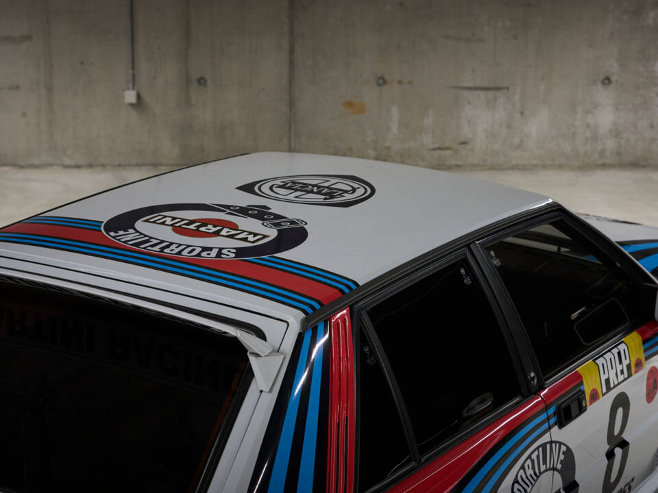 Bild 32/98 von Lancia Delta HF Integrale Evoluzione I &quot;Martini 6&quot; (1992)