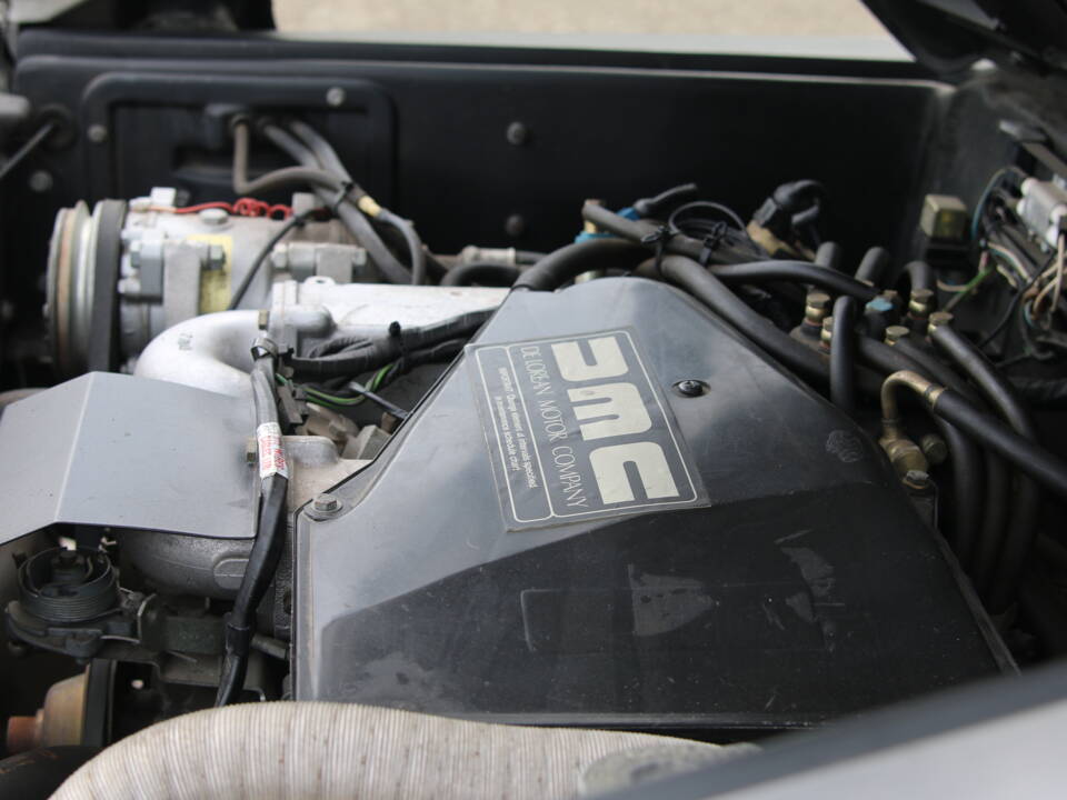 Image 31/92 of DeLorean DMC-12 (1982)
