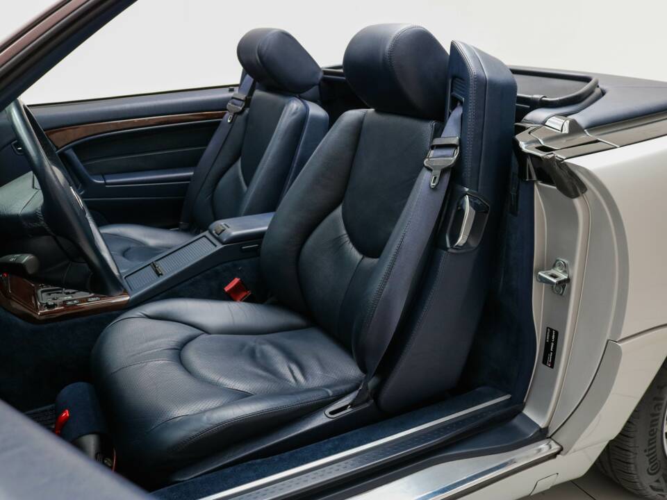 Bild 11/84 von Mercedes-Benz SL 320 (1996)