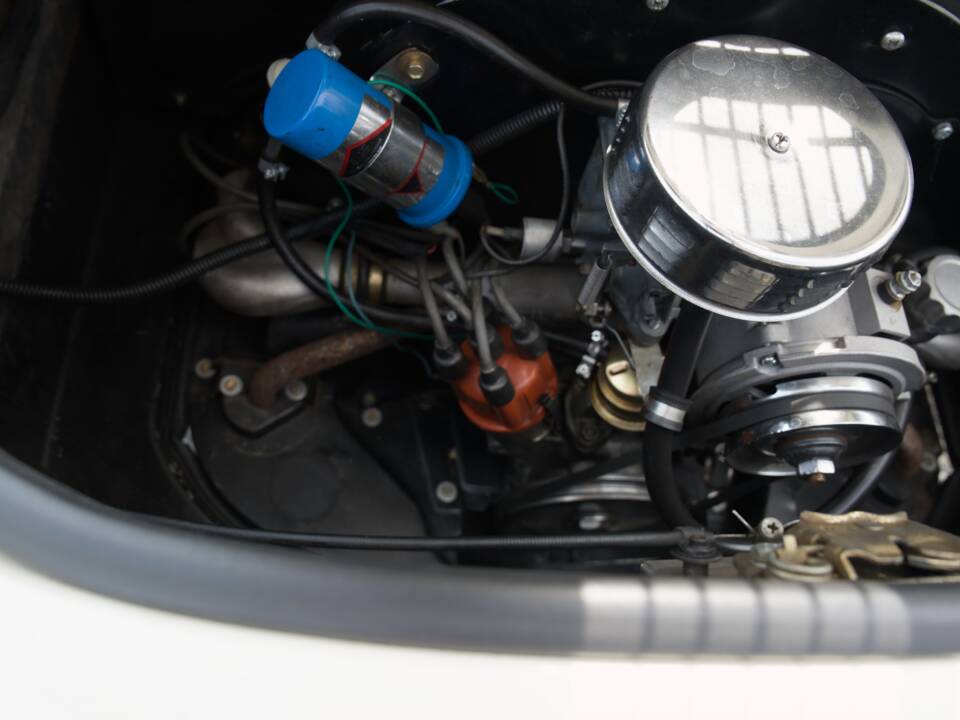 Immagine 40/49 di RCH Replicar Hellas 356 Speedster Sport (1973)