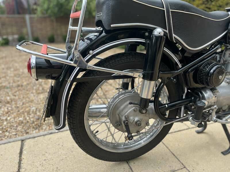 Immagine 14/20 di BMW R 27 (1964)