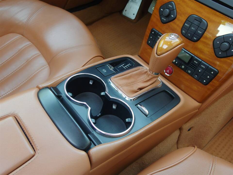 Image 57/99 of Maserati Quattroporte 4.2 (2007)
