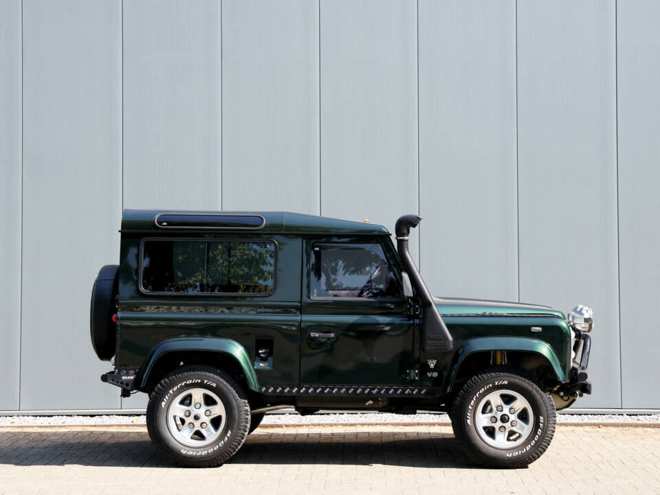 Afbeelding 4/38 van Land Rover 90 (1989)