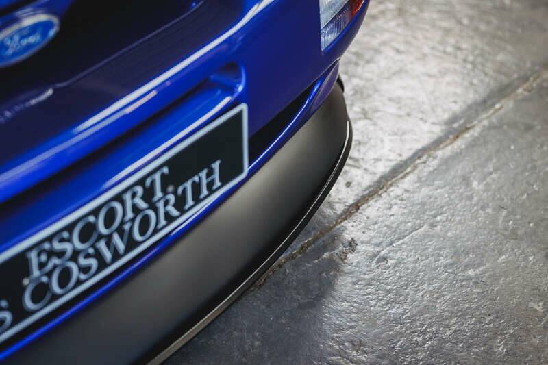 Image 49/50 of Ford Escort RS Cosworth (1996)