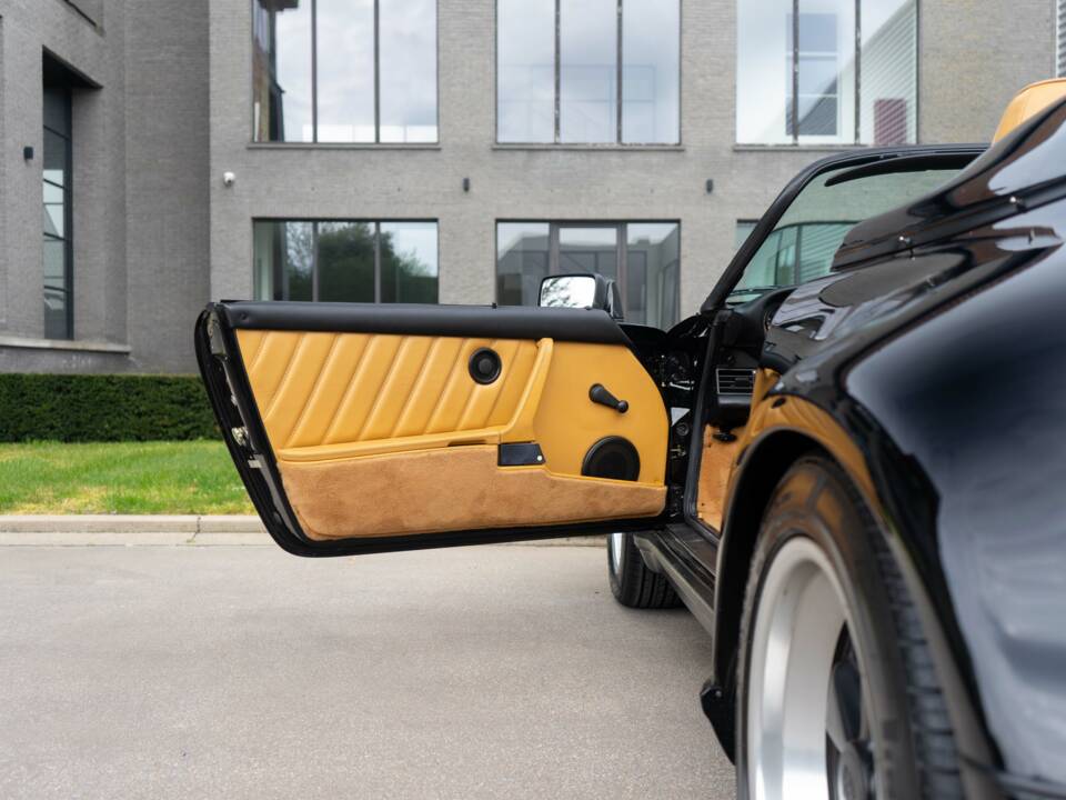 Imagen 4/32 de Porsche 911 Speedster 3.2 (1989)