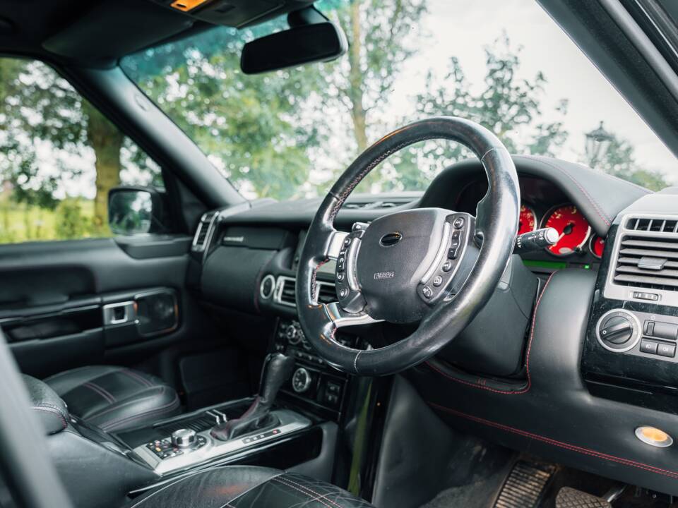 Image 43/47 de Land Rover Range Rover Vogue TDV8 (2009)