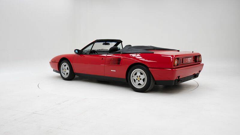 Immagine 4/15 di Ferrari Mondial T (1991)