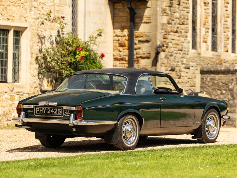 Bild 10/26 von Jaguar XJ 6 C 4.2 (1977)
