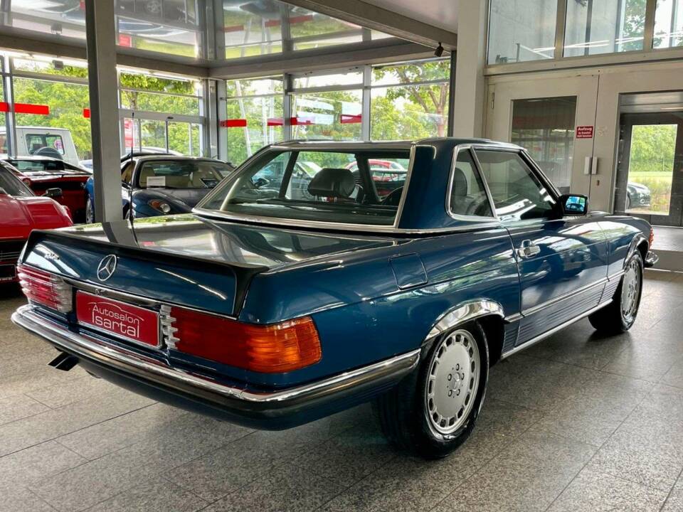 Image 6/19 of Mercedes-Benz 500 SL (1987)