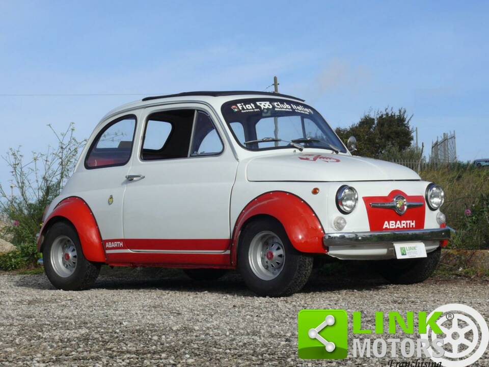 Immagine 2/10 di Abarth 695 SS (1967)