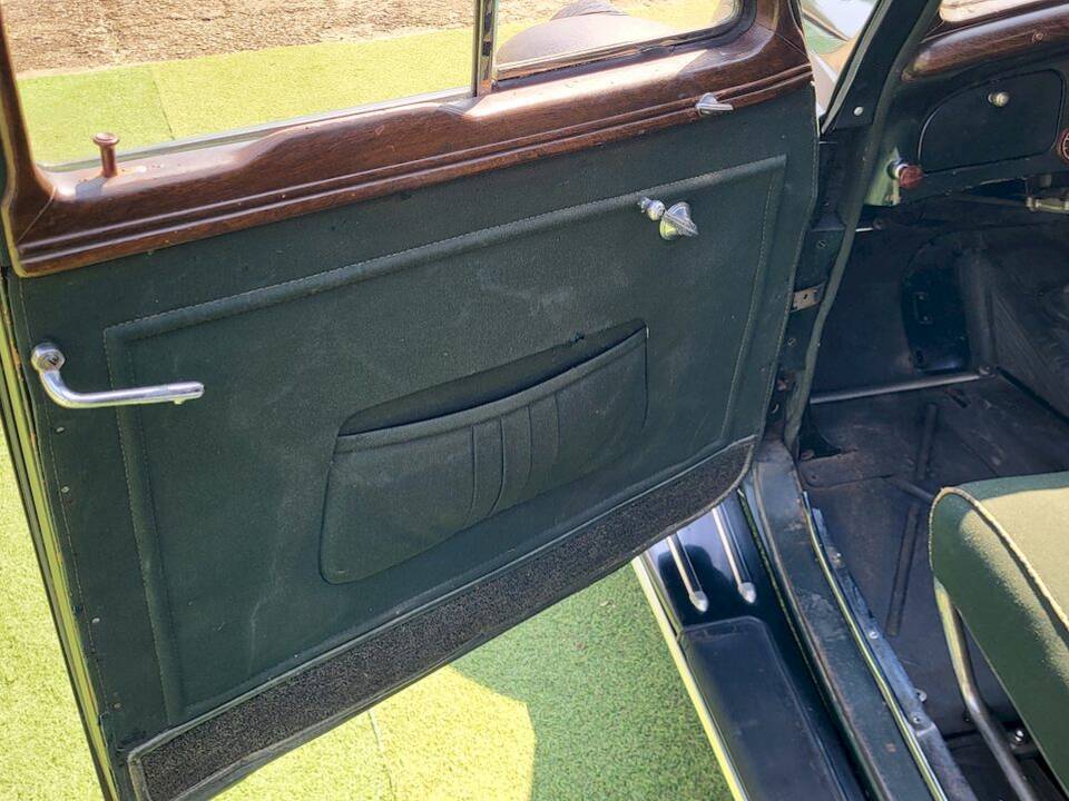 Image 52/75 of FIAT 1500 (1937)