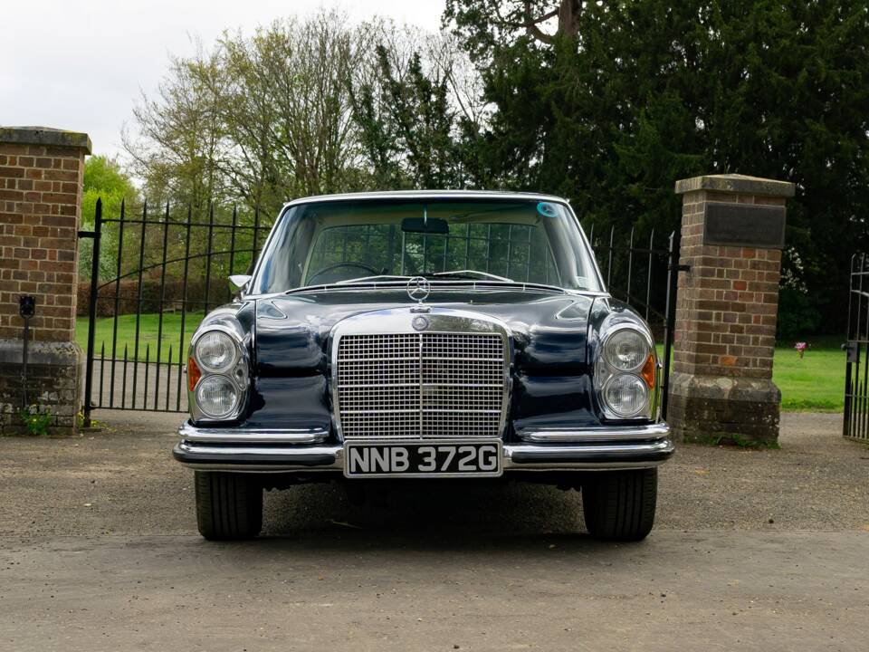 Imagen 6/21 de Mercedes-Benz 280 SEL (1968)