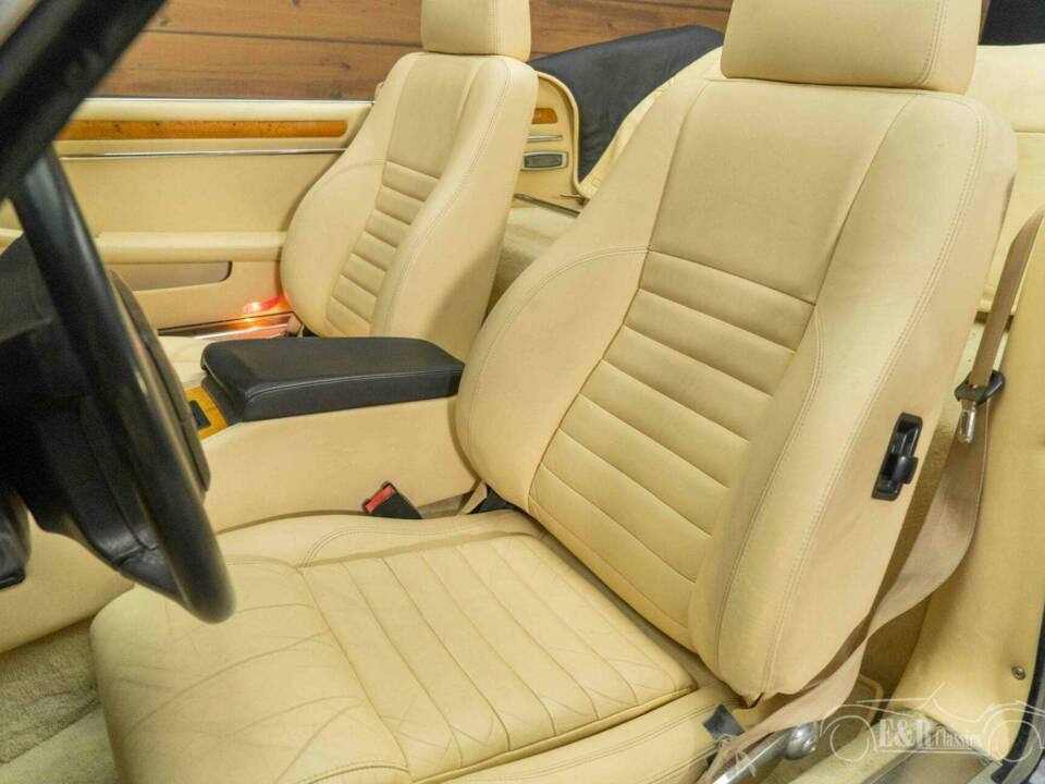 Image 14/19 de Jaguar XJ-S Convertible (1990)