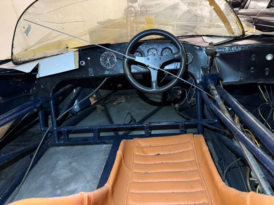 Image 44/50 de Focus Mark V (1968)